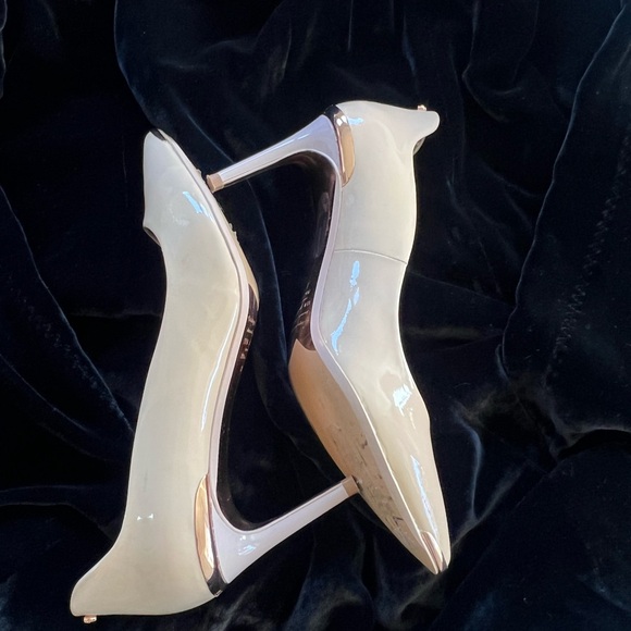 Ted Baker Women's Nude-Pinkish Leather Heels - Size 37 - Picture 11 of 16